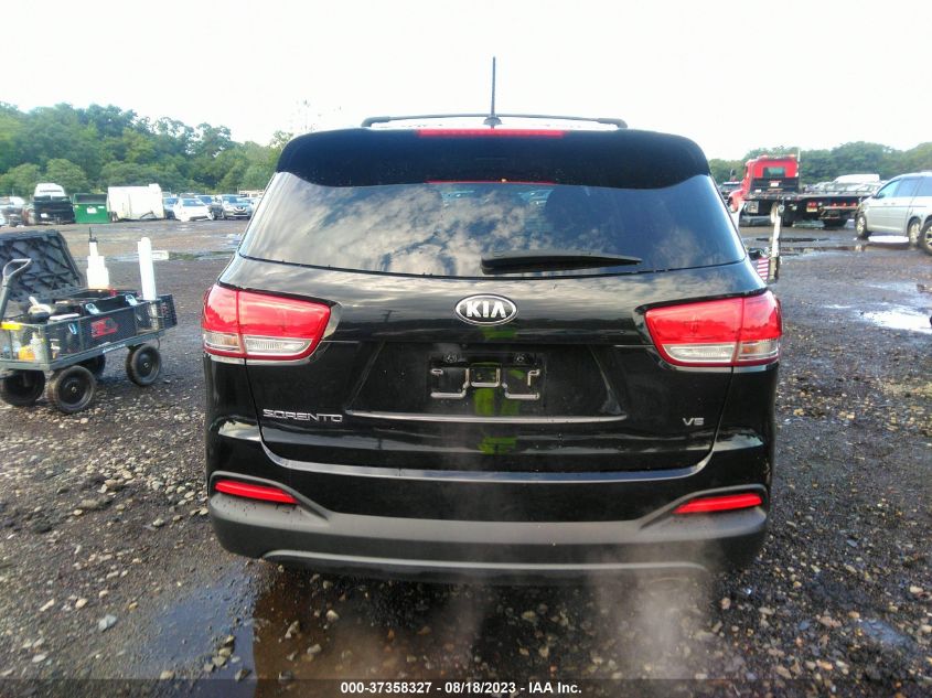 2018 KIA SORENTO LX V6 - 5XYPG4A52JG375959