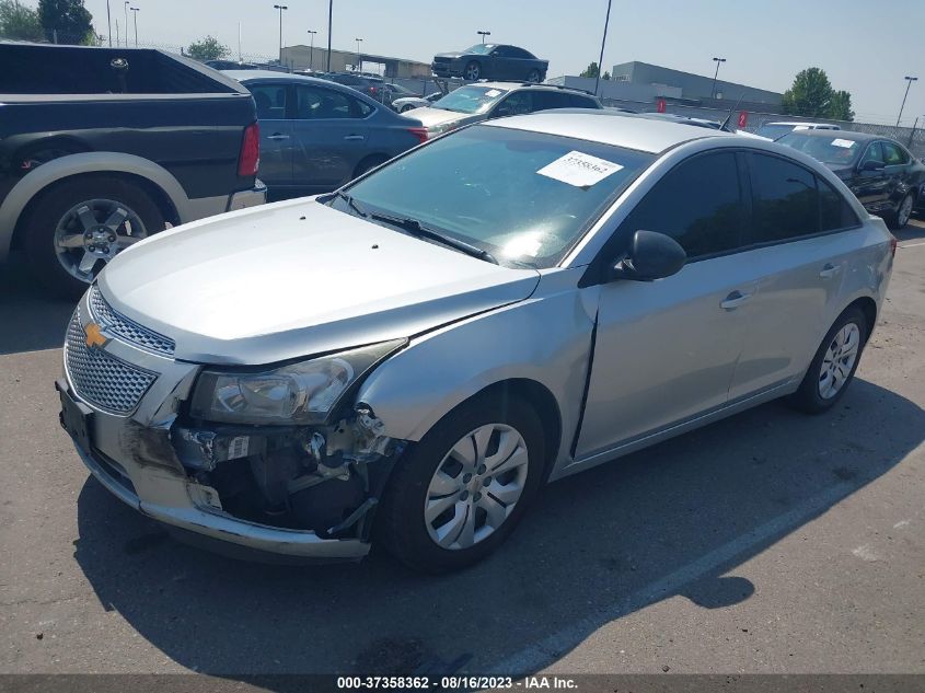 2014 CHEVROLET CRUZE LS - 1G1PB5SH0E7348218