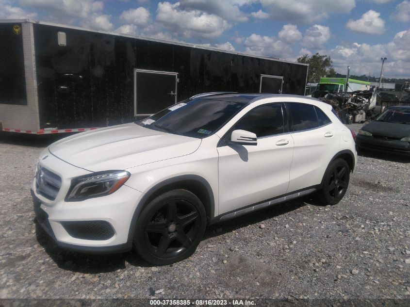 2015 MERCEDES-BENZ GLA-CLASS GLA 250 WDCTG4GB3FJ074565