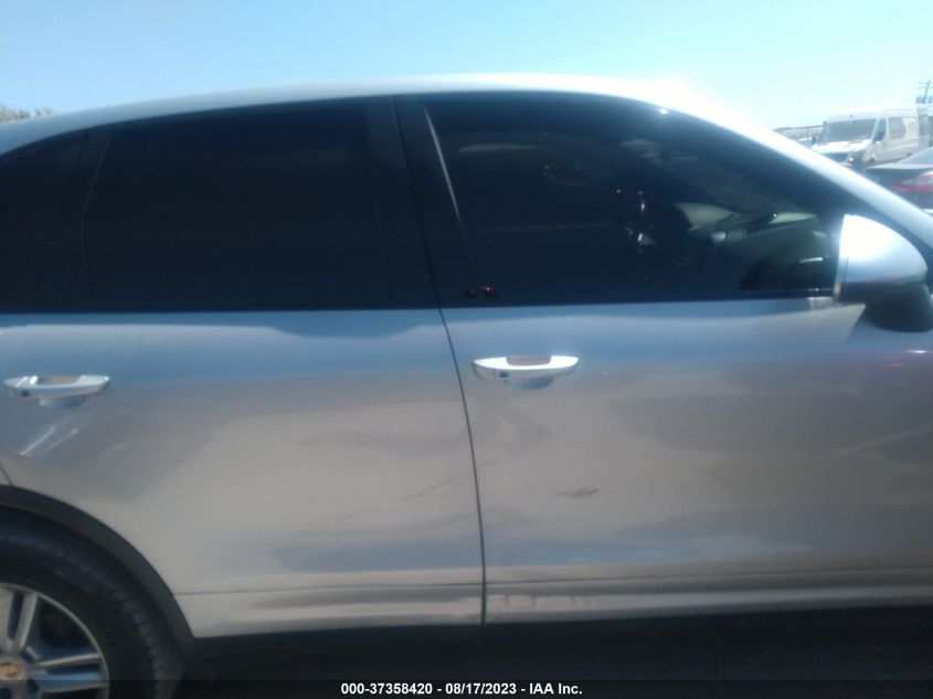 2016 PORSCHE CAYENNE - WP1AA2A29GLA10689