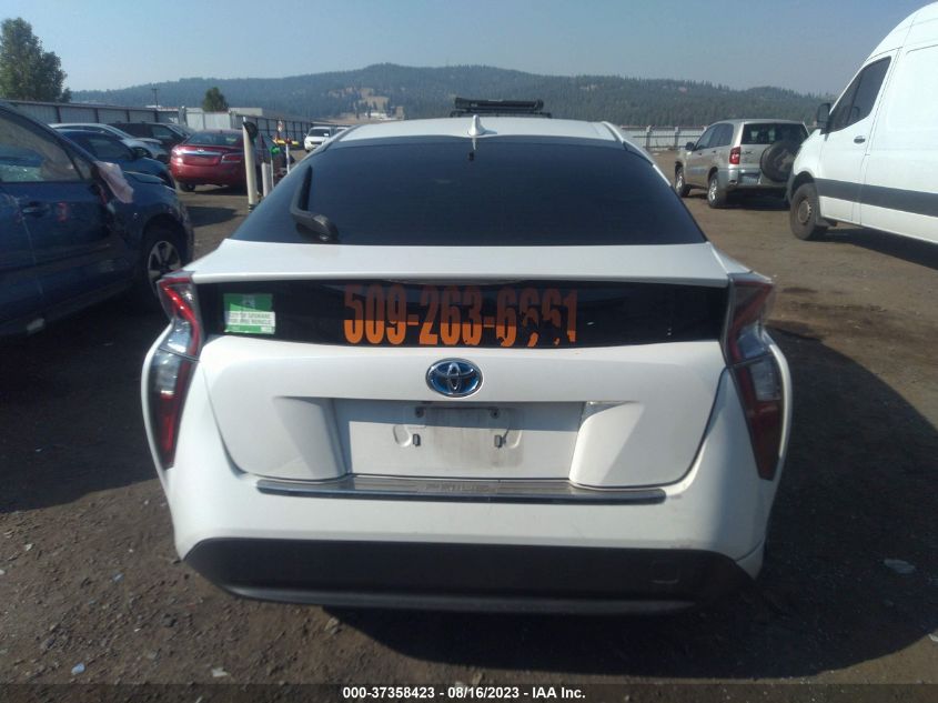 2016 TOYOTA PRIUS TWO - JTDKBRFU7G3013404