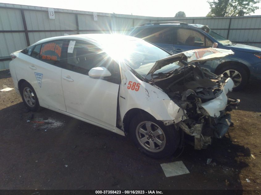 2016 TOYOTA PRIUS TWO - JTDKBRFU7G3013404