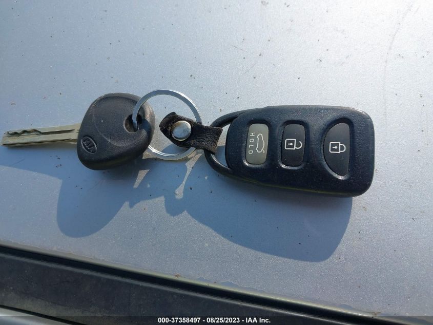 2013 KIA OPTIMA LX - 5XXGM4A73DG153188