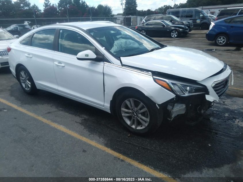 2015 HYUNDAI SONATA 2.4L SE - 5NPE24AF3FH039011