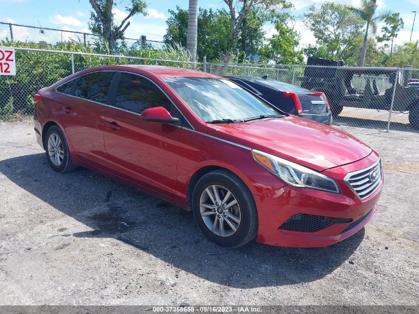 2016 HYUNDAI SONATA SE - 5NPE24AF8GH326345