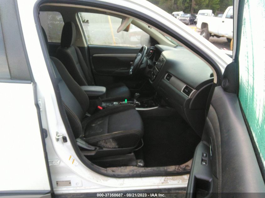2017 MITSUBISHI OUTLANDER SE/SEL - JA4AZ3A35HZ021691