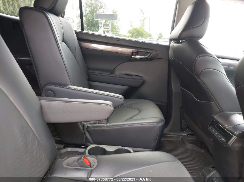 2023 Toyota Highlander - 5TDXBRCH9PS582847