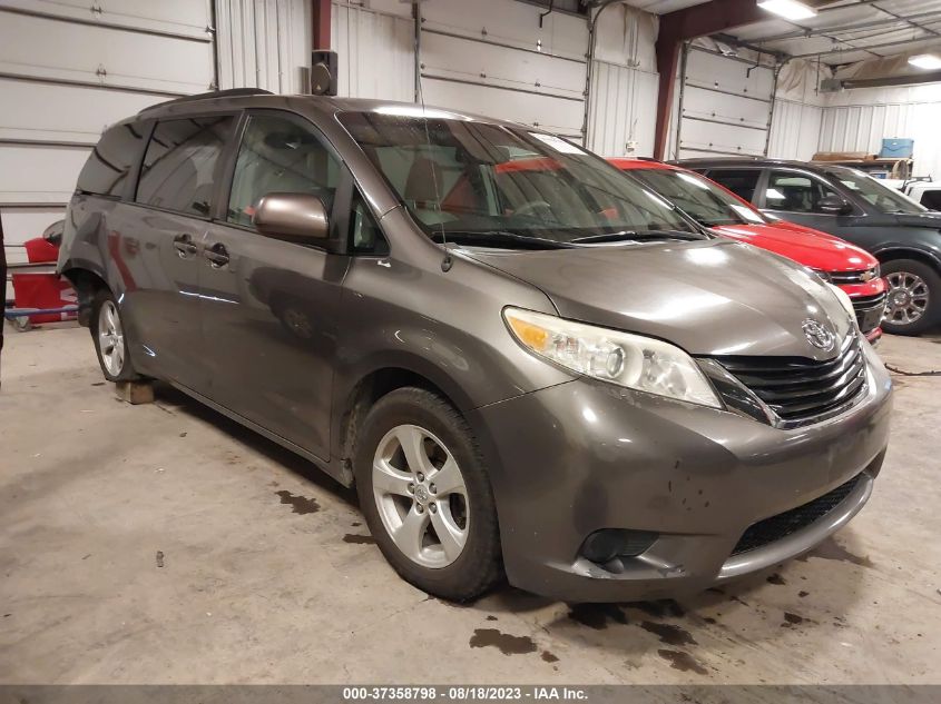 2013 TOYOTA SIENNA LE - 5TDKK3DC6DS373037