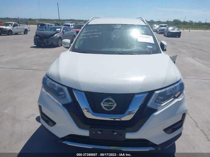 KNMAT2MT7KP536515 Nissan Rogue SV 13