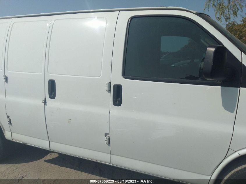 2018 CHEVROLET EXPRESS CARGO VAN - 1GCWGAFG1J1336493