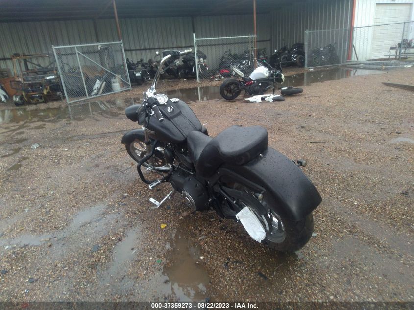 2007 HARLEY-DAVIDSON FXSTB - 1HD1JA5117Y061327