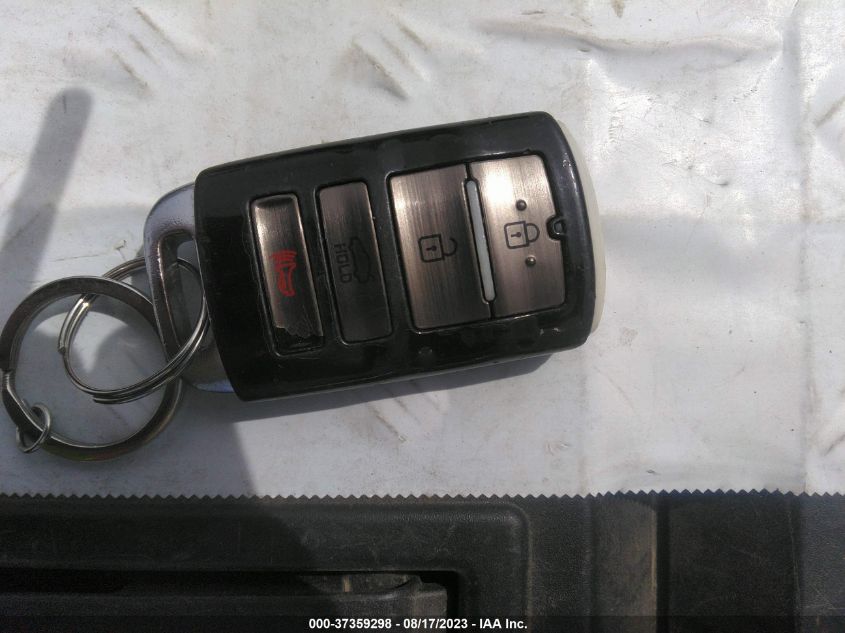 2014 KIA CADENZA LIMITED KNALN4D72E5162183