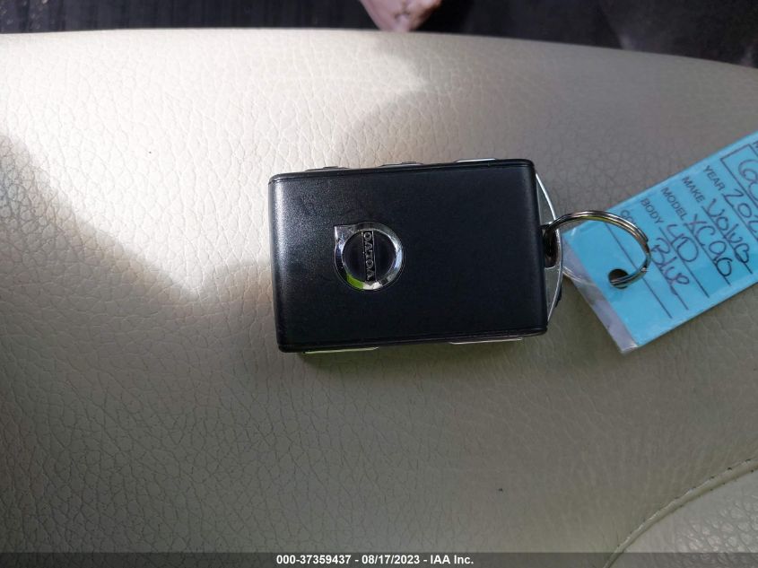 2022 VOLVO XC90 T5 MOMENTUM - YV4102CK5N1787362