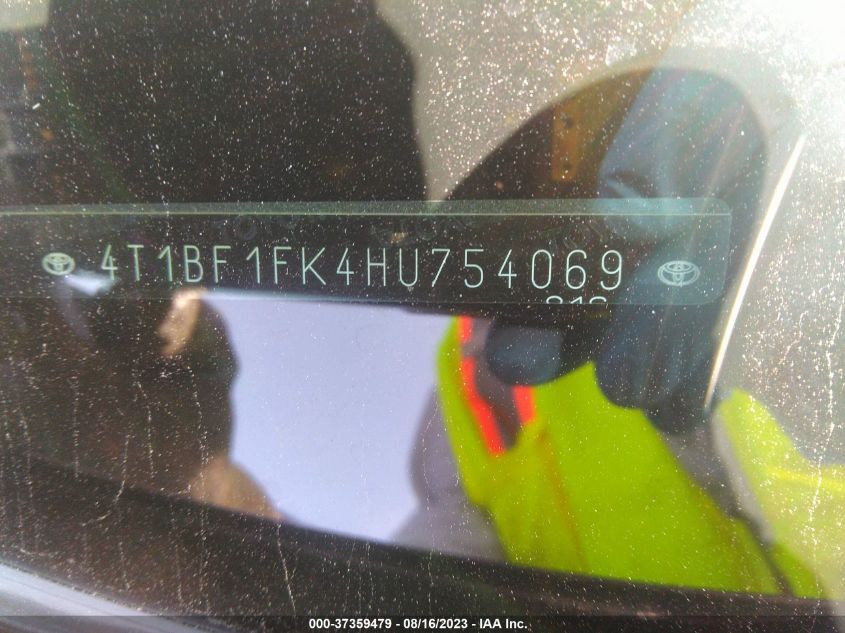 2017 TOYOTA CAMRY XLE/SE/LE/XSE - 4T1BF1FK4HU754069