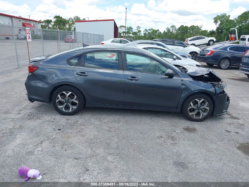 3KPF24AD2LE140530 Kia Forte LXS 13