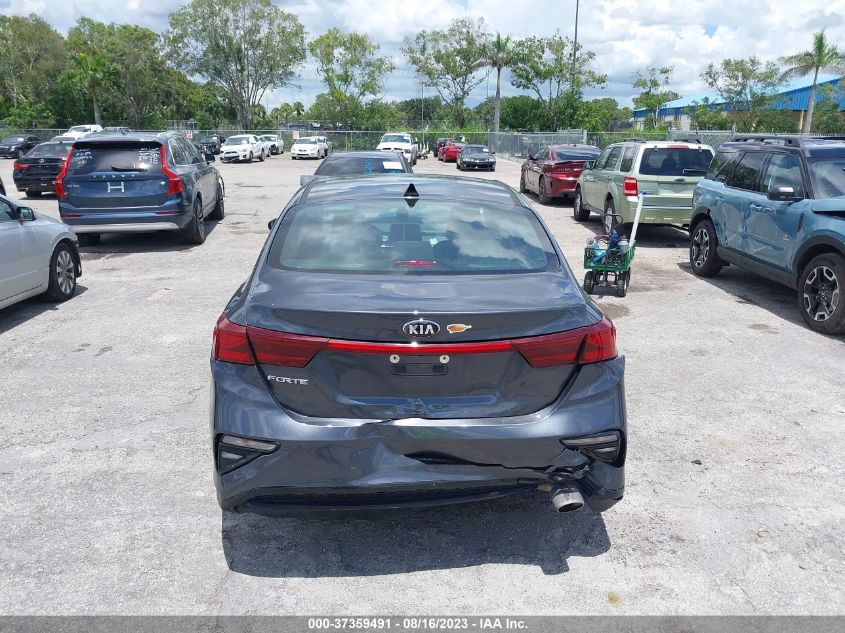 3KPF24AD2LE140530 Kia Forte LXS 16