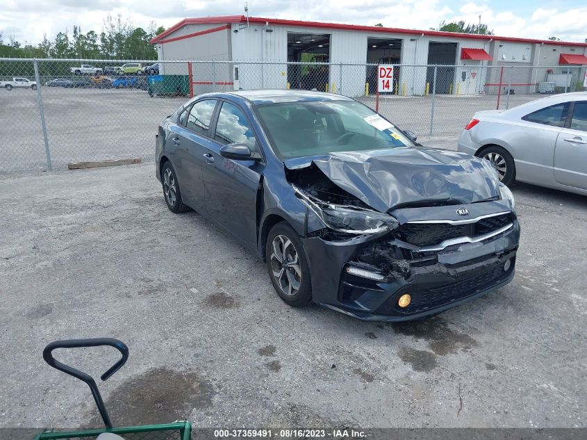 3KPF24AD2LE140530 Kia Forte LXS