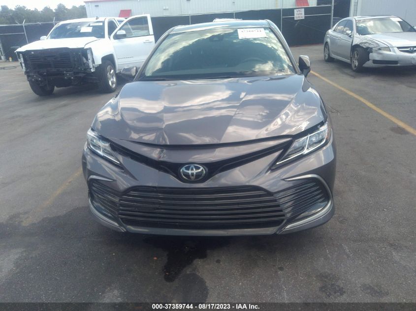 2021 TOYOTA CAMRY LE - 4T1C11AK5MU478196