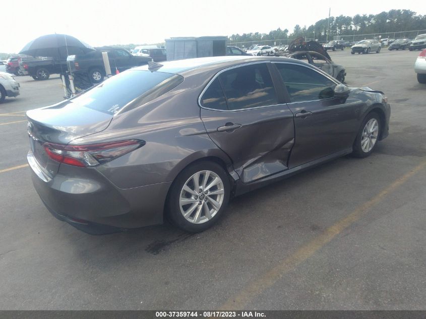 2021 TOYOTA CAMRY LE - 4T1C11AK5MU478196