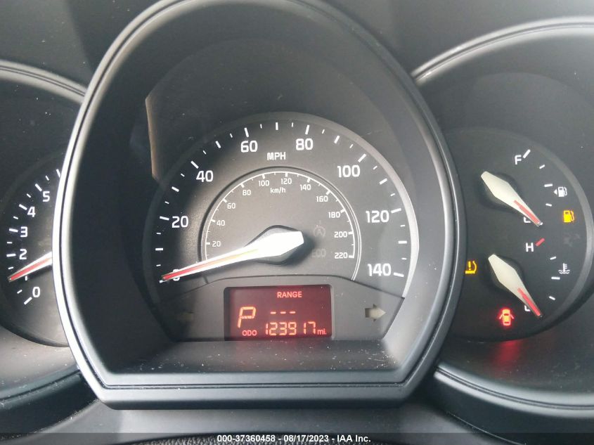 2016 KIA RIO LX - KNADM4A38G6599062