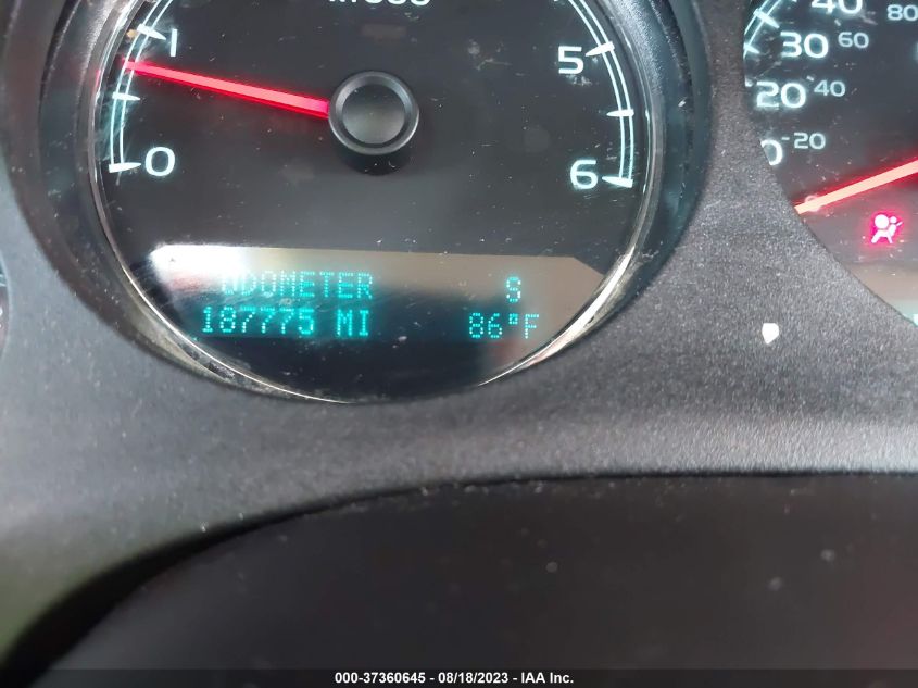 2014 CHEVROLET SUBURBAN LT - 1GNSKJE70ER227570