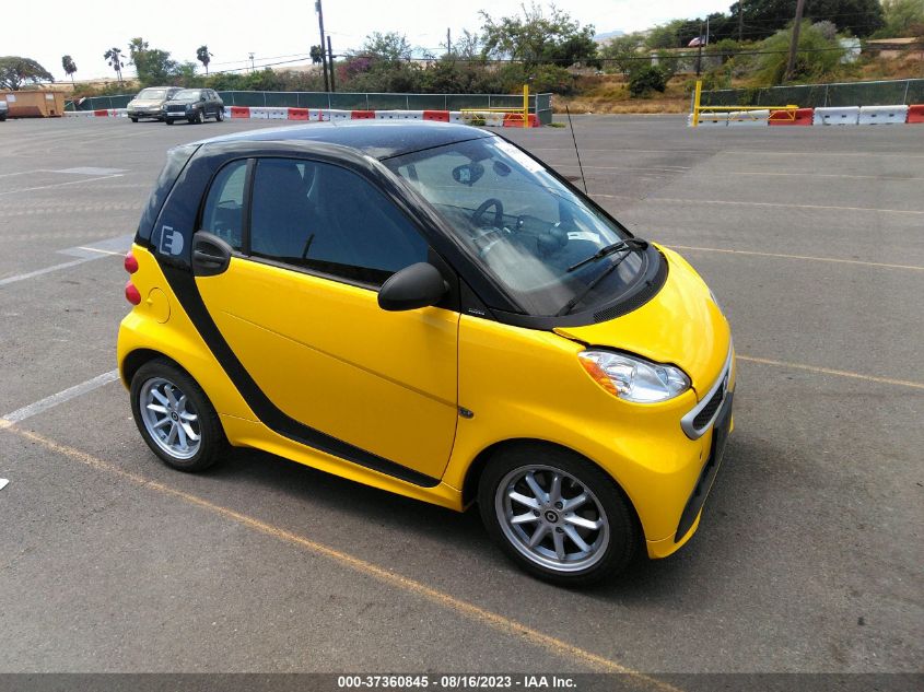 2016 SMART FORTWO ELECTRIC DRIVE PASSION - WMEEJ9AA3GK845455