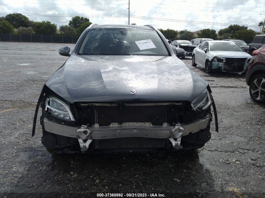 VIN WDC0G4JB7JV094184 2018 MERCEDES-BENZ GLC 300