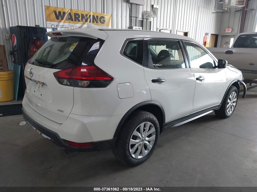 VIN KNMAT2MV4HP564931 2017 NISSAN ROGUE S