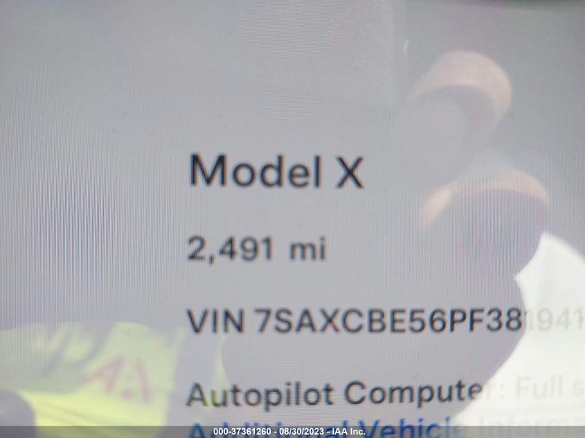VIN 7SAXCBE56PF381941 2023 TESLA MODEL X