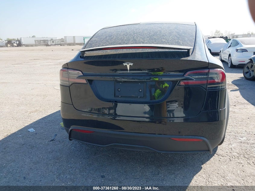 VIN 7SAXCBE56PF381941 2023 TESLA MODEL X