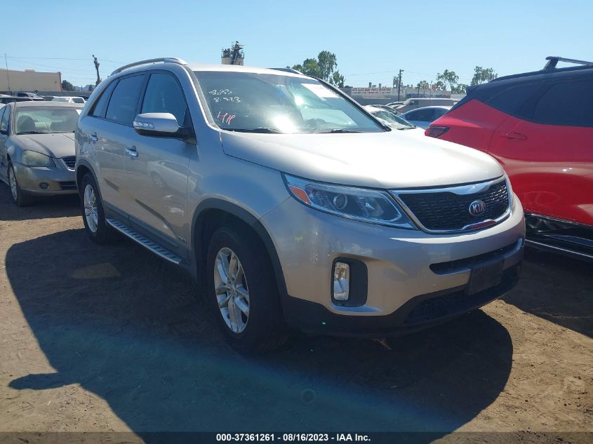 2014 KIA SORENTO LX - 5XYKTCA69EG448548