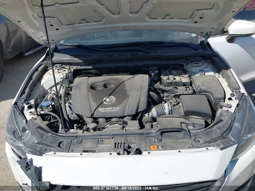 2018 MAZDA MAZDA3 4-DOOR TOURING - 3MZBN1V3XJM234452