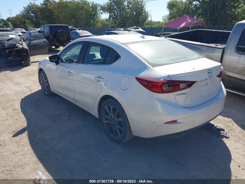 2018 MAZDA MAZDA3 4-DOOR TOURING - 3MZBN1V3XJM234452