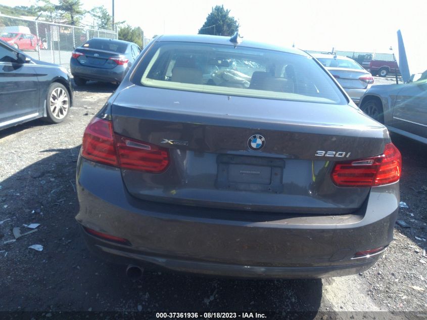 2014 BMW 3 SERIES 320I XDRIVE - WBA3C3G5XENR25755