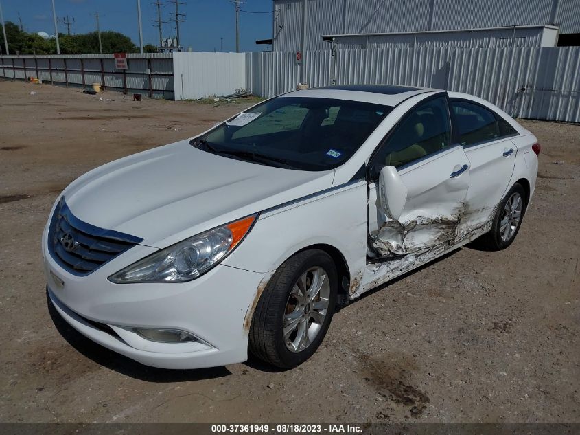 2013 HYUNDAI SONATA LIMITED PZEV - 5NPEC4AC7DH678945