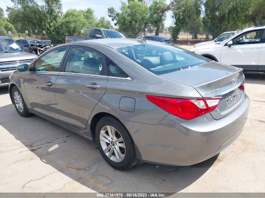 2013 HYUNDAI SONATA GLS - 5NPEB4AC2DH556416