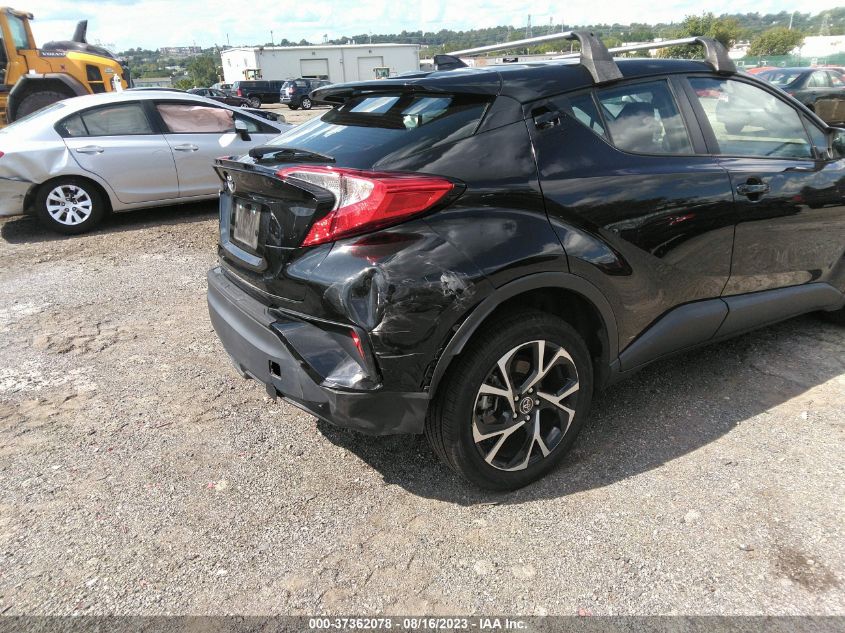 NMTKHMBX9KR082618 Toyota C-HR XLE/LE/LIMITED 12