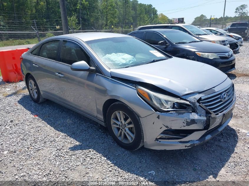 2015 HYUNDAI SONATA 2.4L SE - 5NPE24AF7FH132310