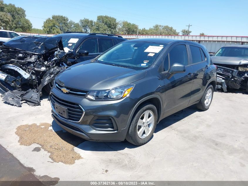 3GNCJKSB7KL308283 Chevrolet Trax LS 2