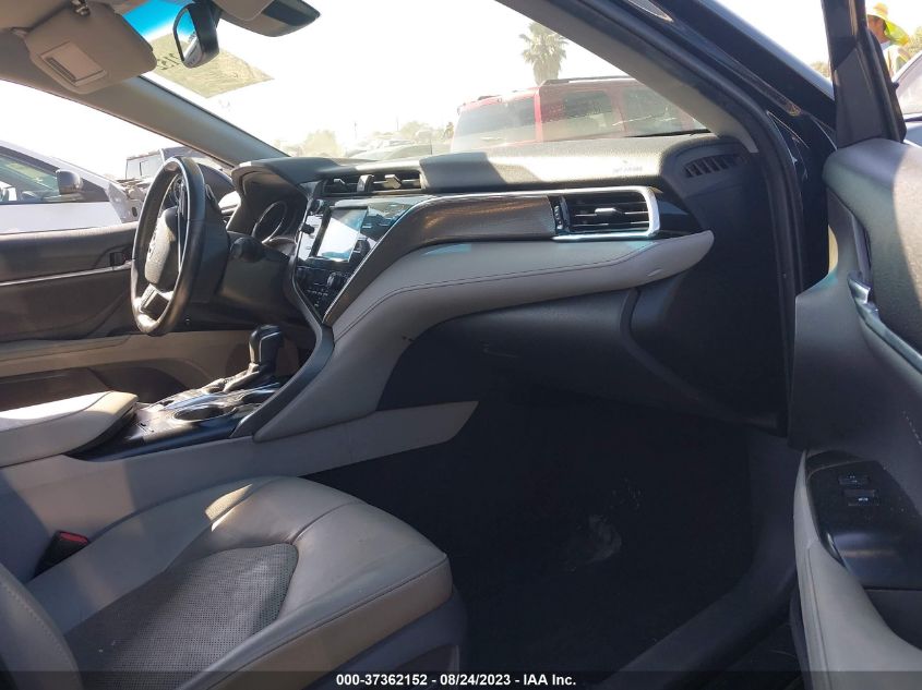 2018 TOYOTA CAMRY XSE - 4T1B61HK4JU575940