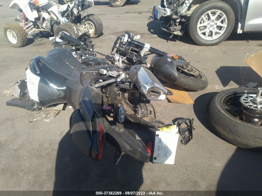 2023 KAWASAKI ZX1002 M JKBZXVM1XPA004957