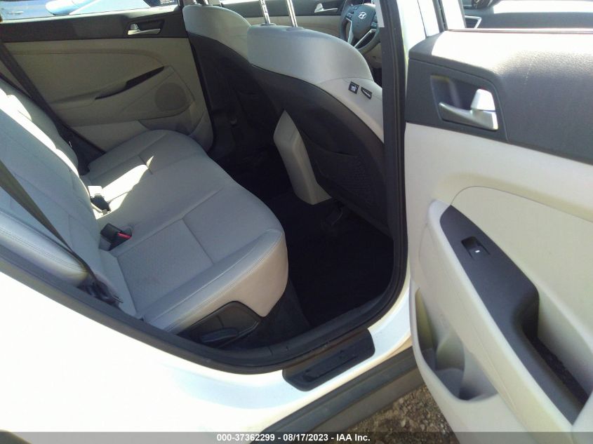 2020 HYUNDAI TUCSON SE - KM8J2CA44LU167018