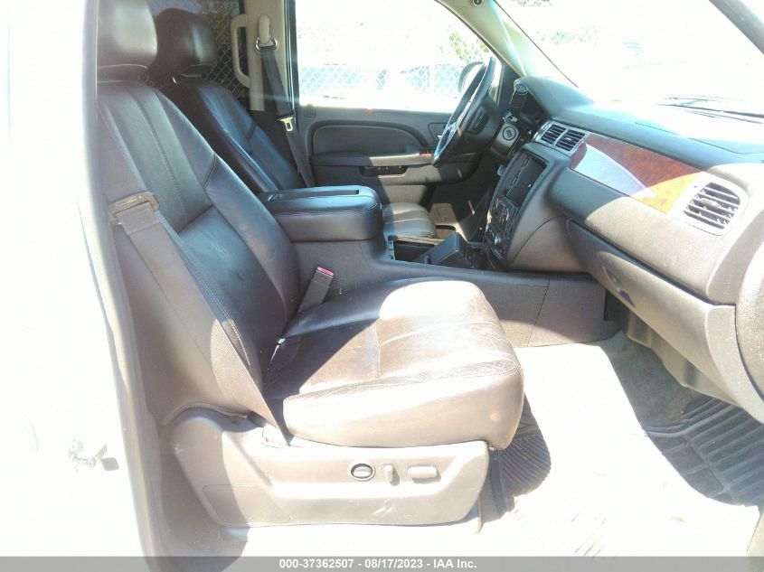 2013 CHEVROLET SUBURBAN 1500 LT - 1GNSCJE06DR248938
