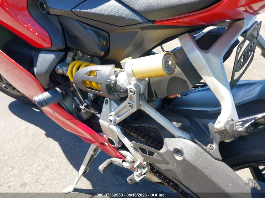 2014 DUCATI SUPERBIKE 899 PANIGALE - ZDM14BUW2EB014548