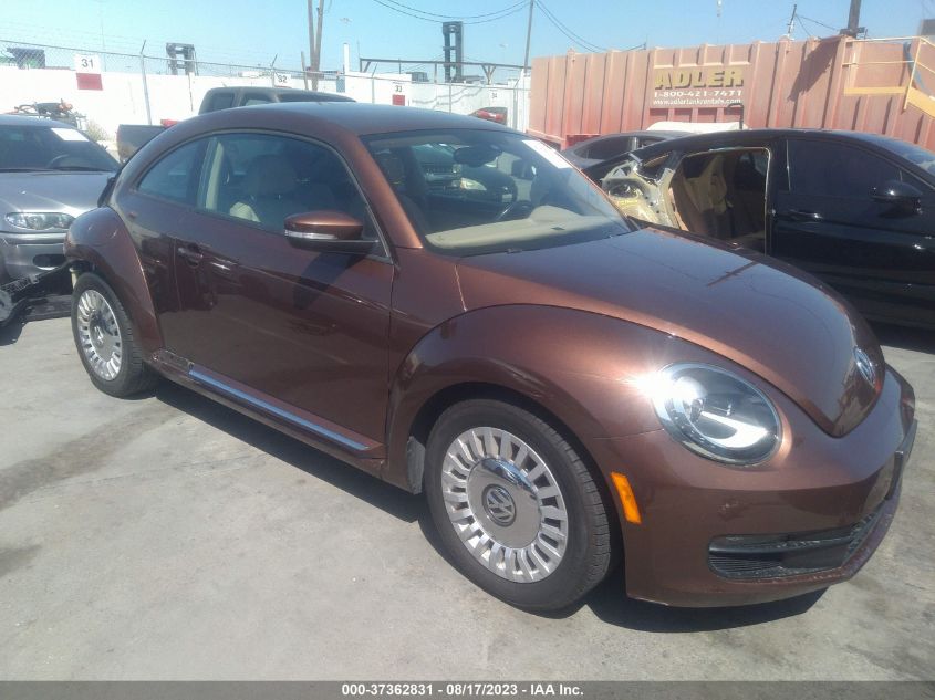 2016 VOLKSWAGEN BEETLE COUPE 1.8T SE - 3VWJ17AT8GM626760