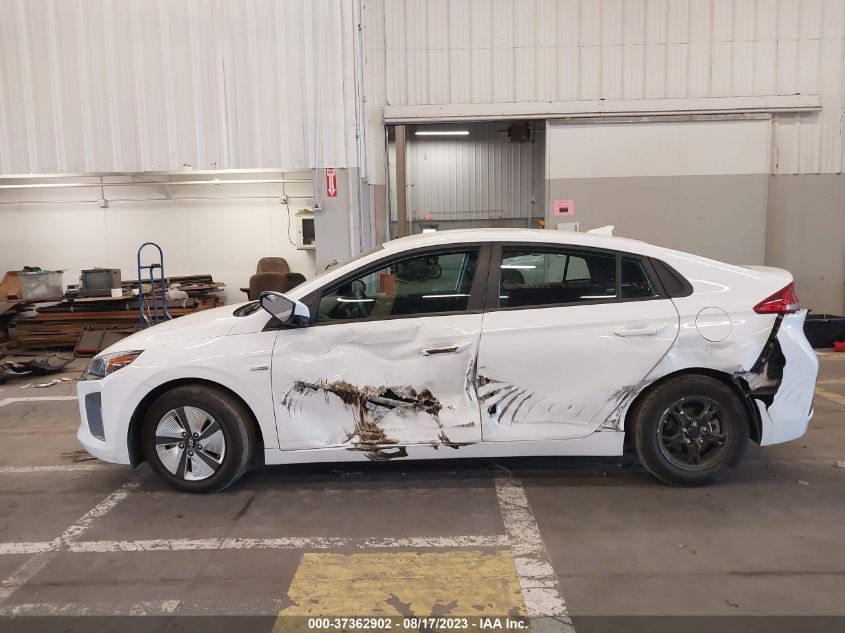 2019 HYUNDAI IONIQ HYBRID BLUE - KMHC65LC8KU167423
