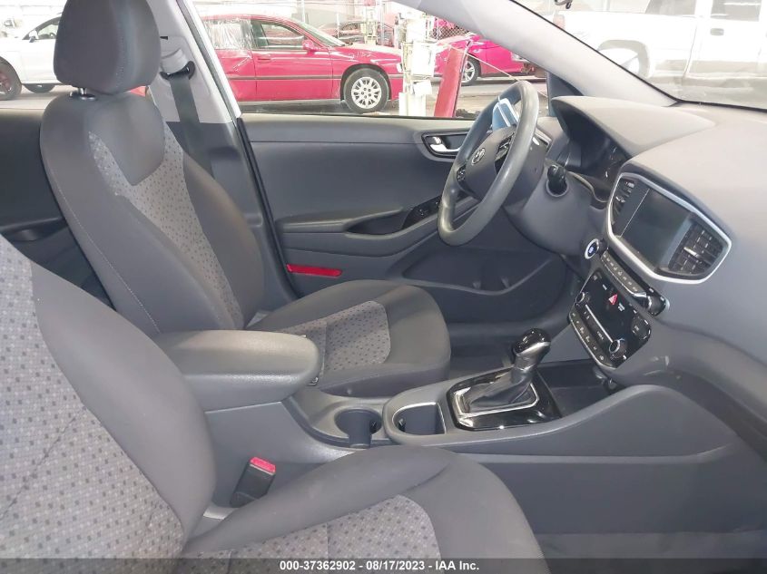 2019 HYUNDAI IONIQ HYBRID BLUE - KMHC65LC8KU167423