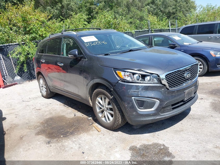 KIA SORENTO LX 2017
