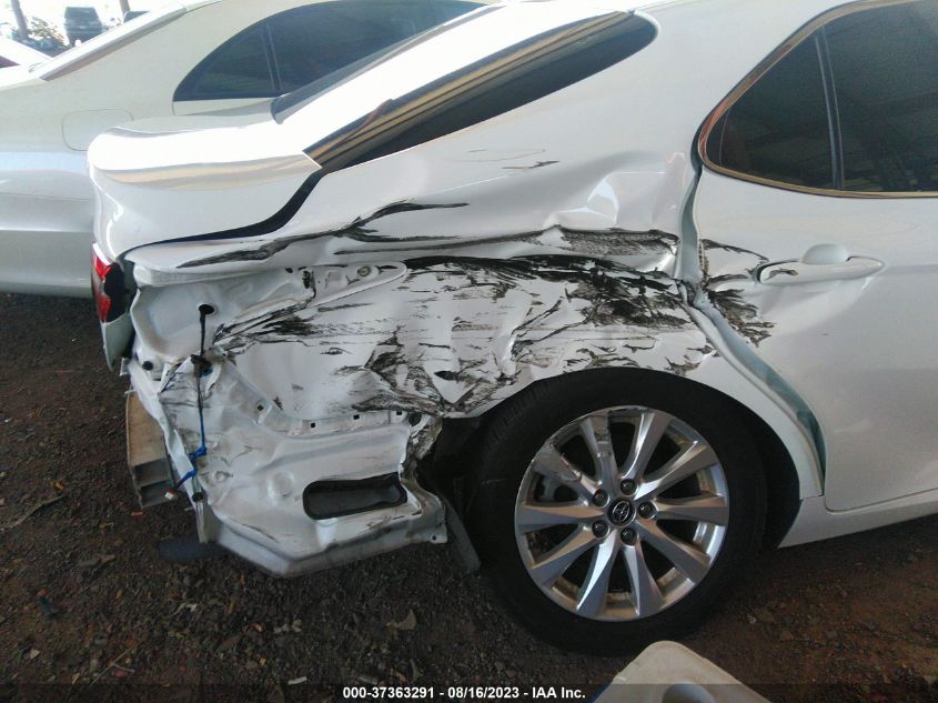 2018 TOYOTA CAMRY LE/SE/XLE/L - 4T1B11HK5JU009980