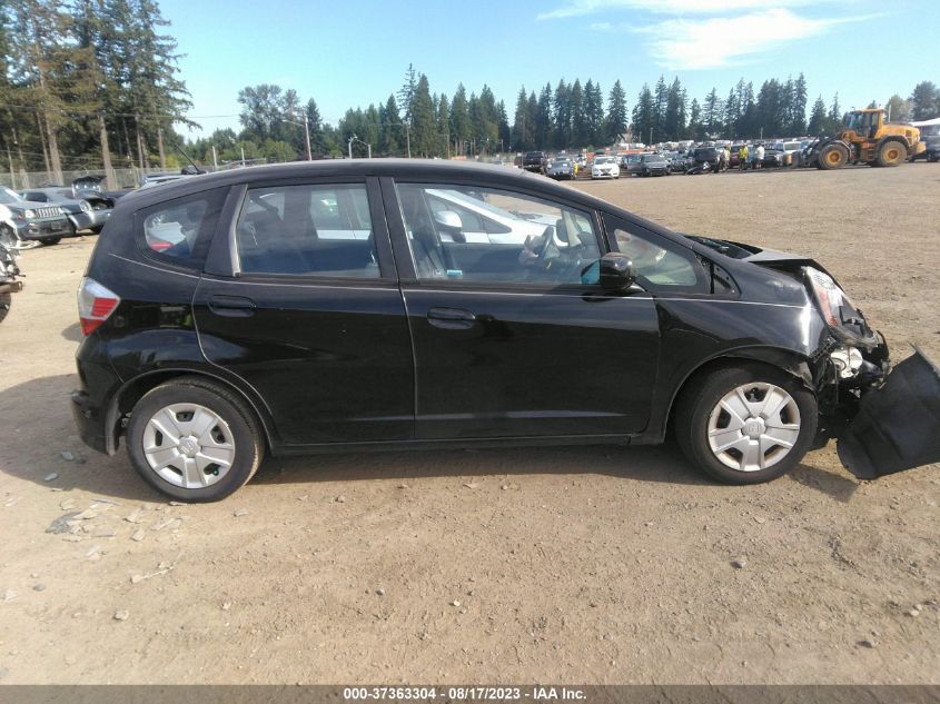 2013 HONDA FIT - JHMGE8H35DC083263